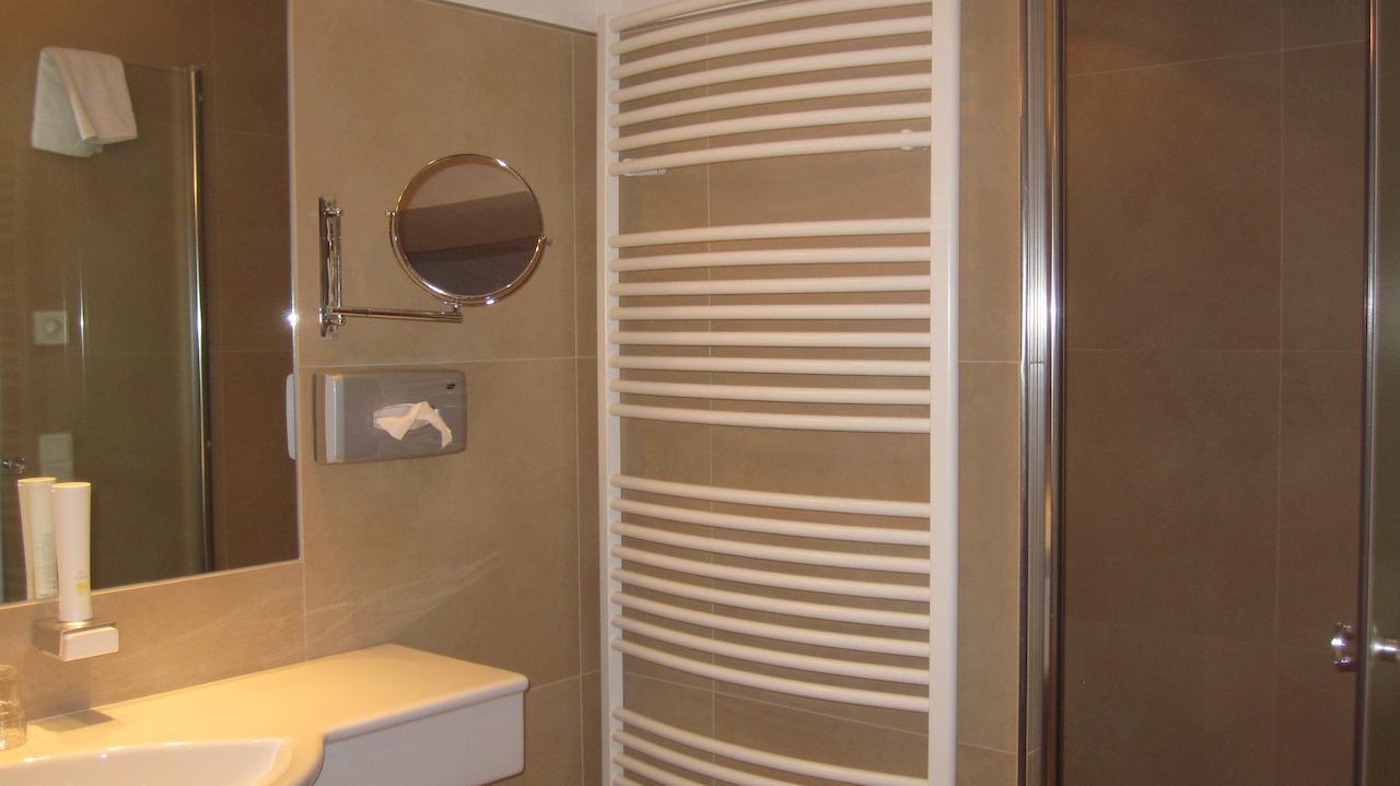 Hotel Badhaus Zell am See Rom bilde